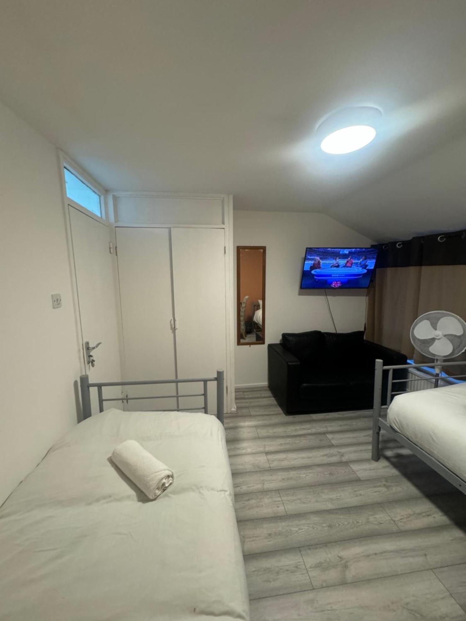 Tottenham Velvet Suites London Ngoại thất bức ảnh